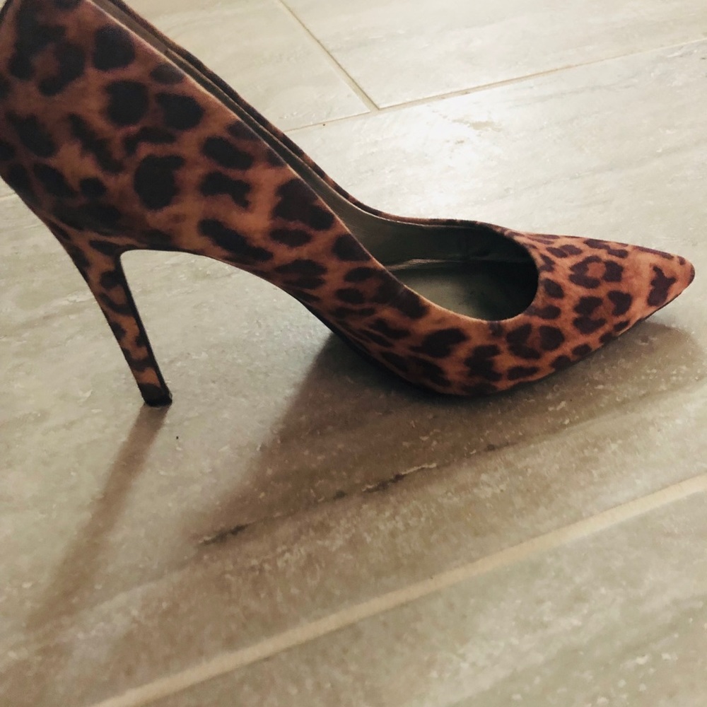 Sam & Libby Cheetah Print Heels